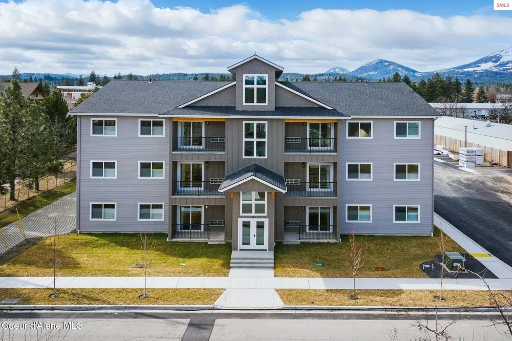 424 Olive Ave ##303 Sandpoint, ID 83864