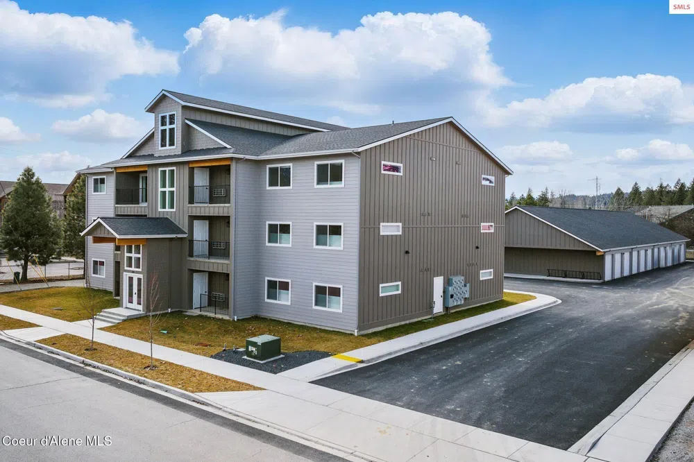 424 Olive Ave ##303 Sandpoint, ID 83864