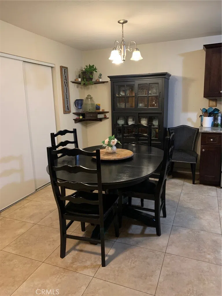10316 S San Pedro Street Los Angeles, CA 90003