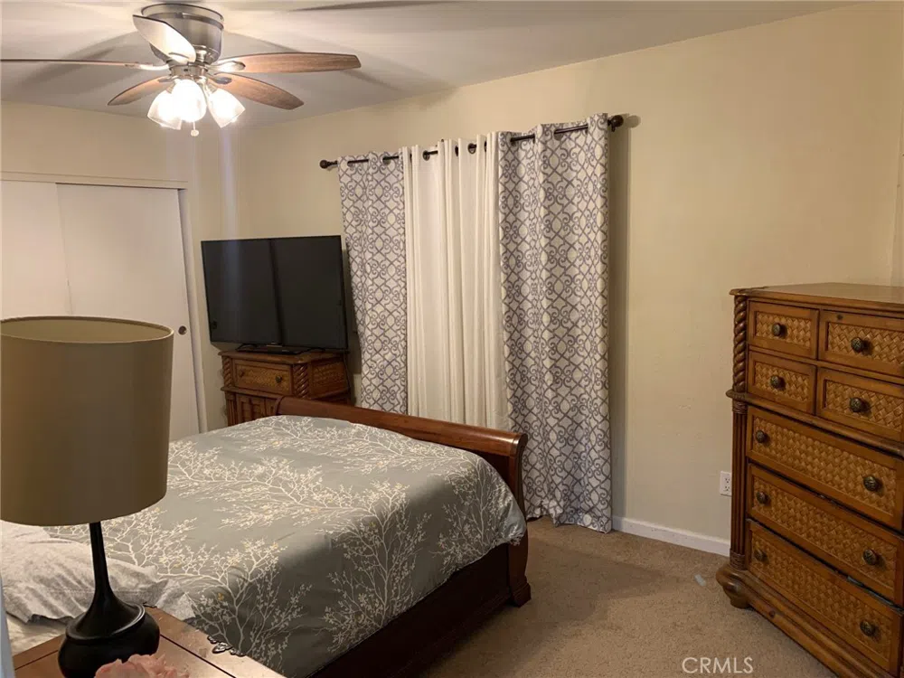 10316 S San Pedro Street Los Angeles, CA 90003