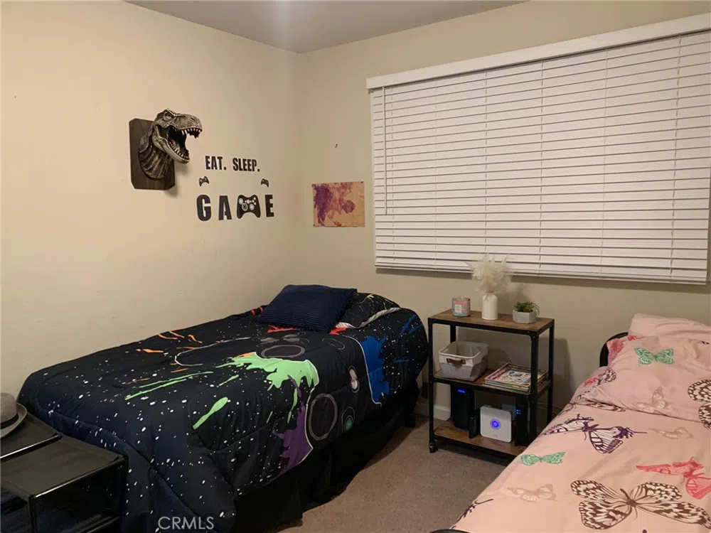 10316 S San Pedro Street Los Angeles, CA 90003