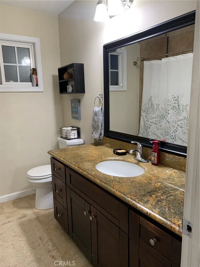 10316 S San Pedro Street Los Angeles, CA 90003