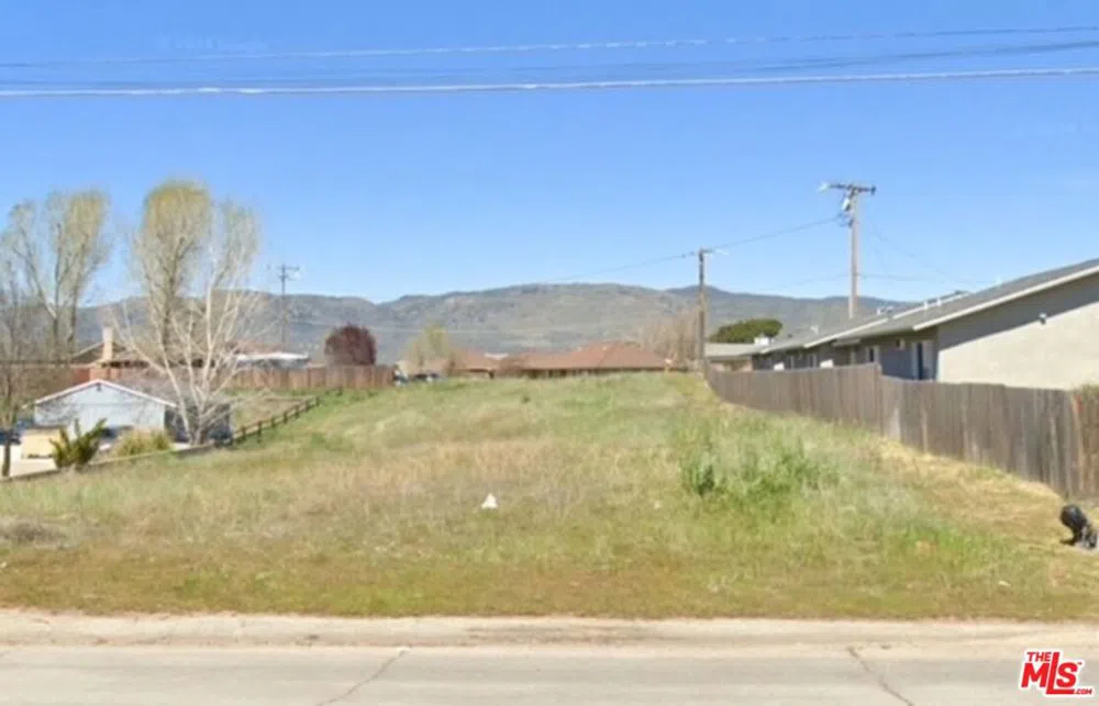 21504 Golden Hills Boulevard Tehachapi, CA 93561