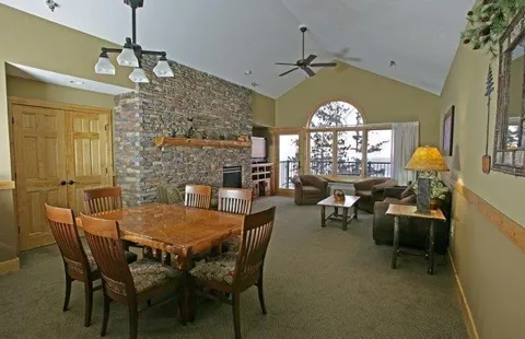1412 # 5-502a Burlington Road