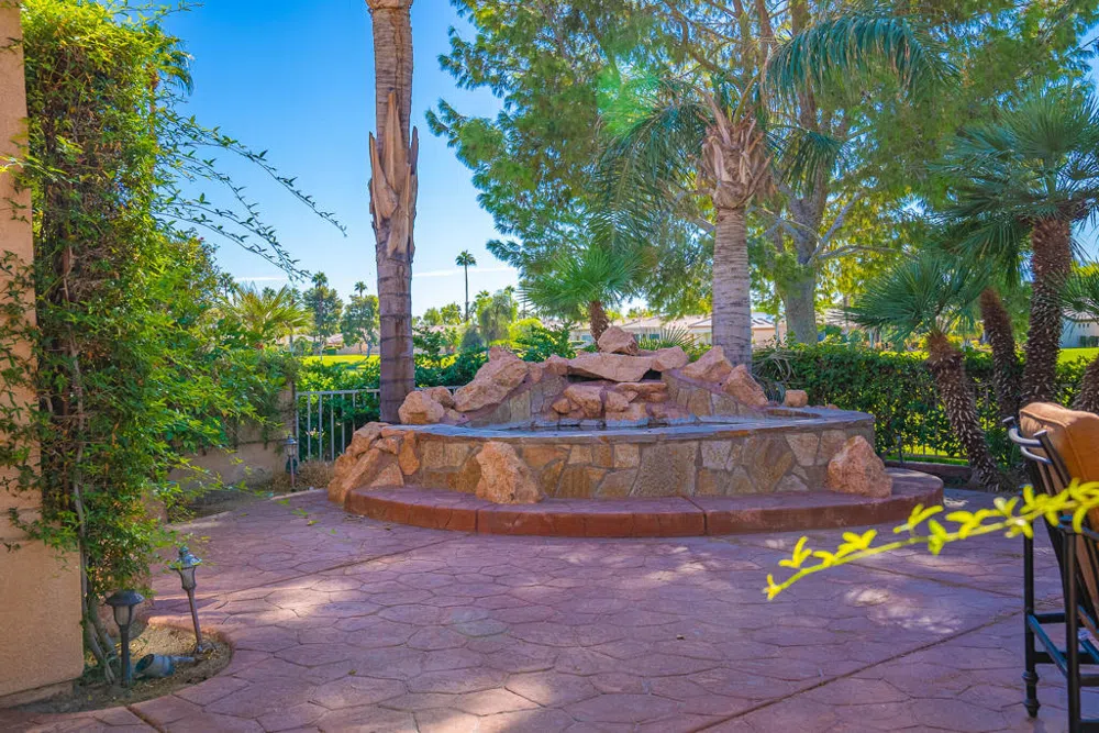 67579 S Laguna Drive Cathedral City, CA 92234
