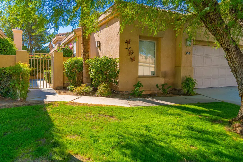 67579 S Laguna Drive Cathedral City, CA 92234