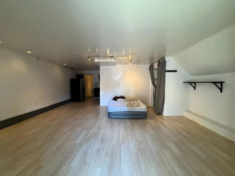370 Bartlett Street #3 San Francisco, CA 94110