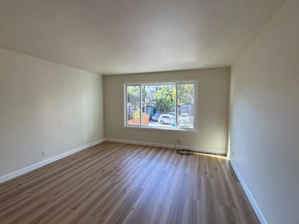 370 Bartlett Street #3 San Francisco, CA 94110