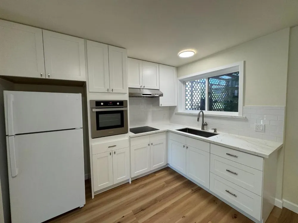 370 Bartlett Street #3 San Francisco, CA 94110