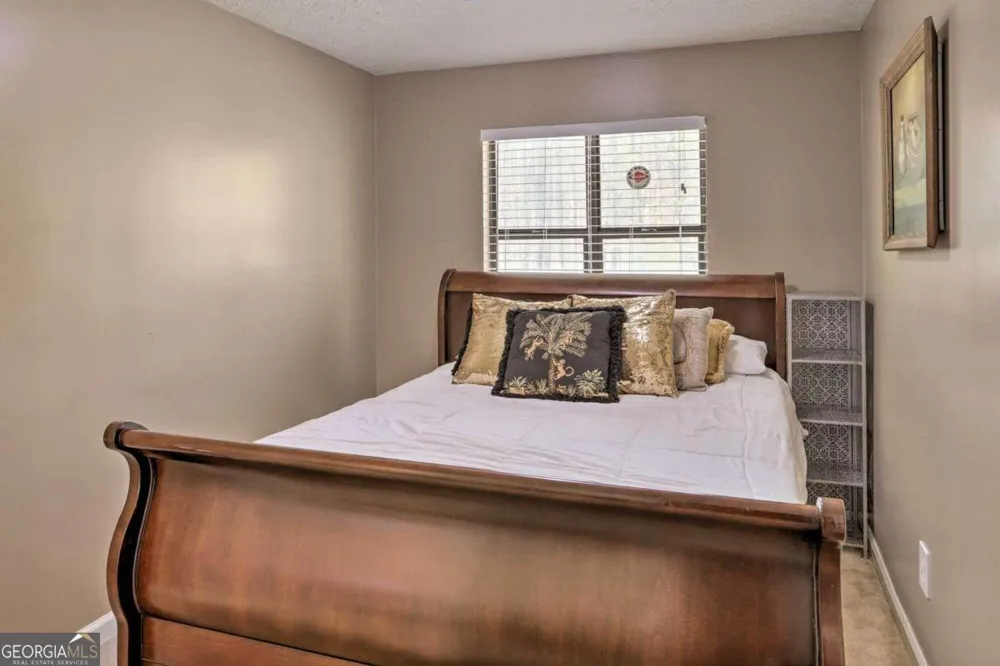 6207 Moss DR Douglasville, GA 30135