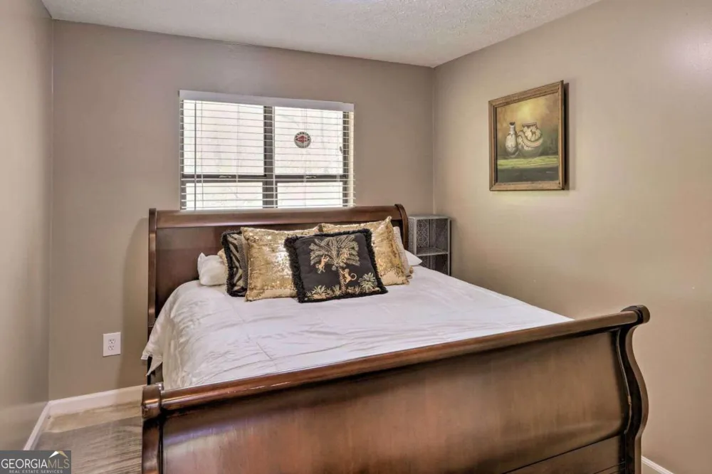 6207 Moss DR Douglasville, GA 30135