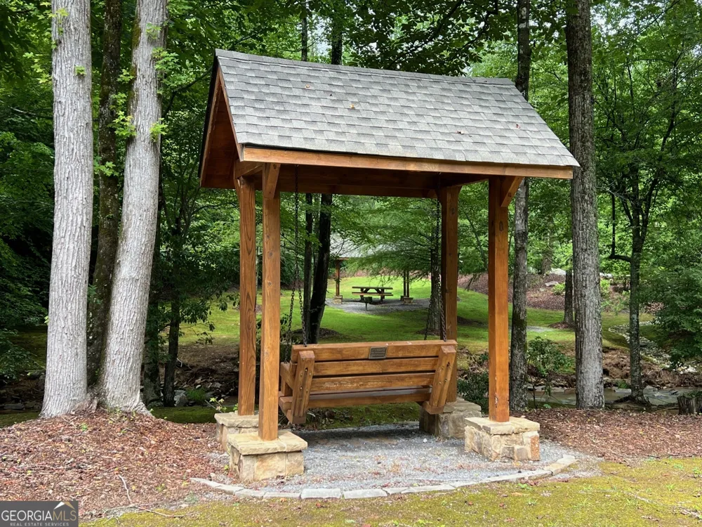 113 Beech Tree DR Ellijay, GA 30540