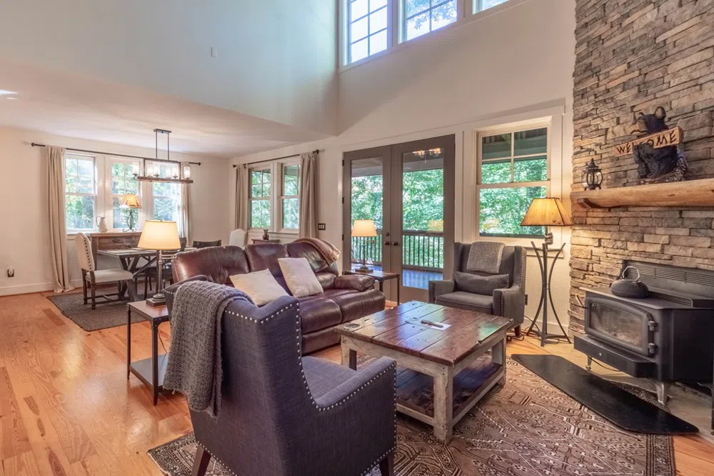 Allspice Ct Tuckasegee, NC 28783