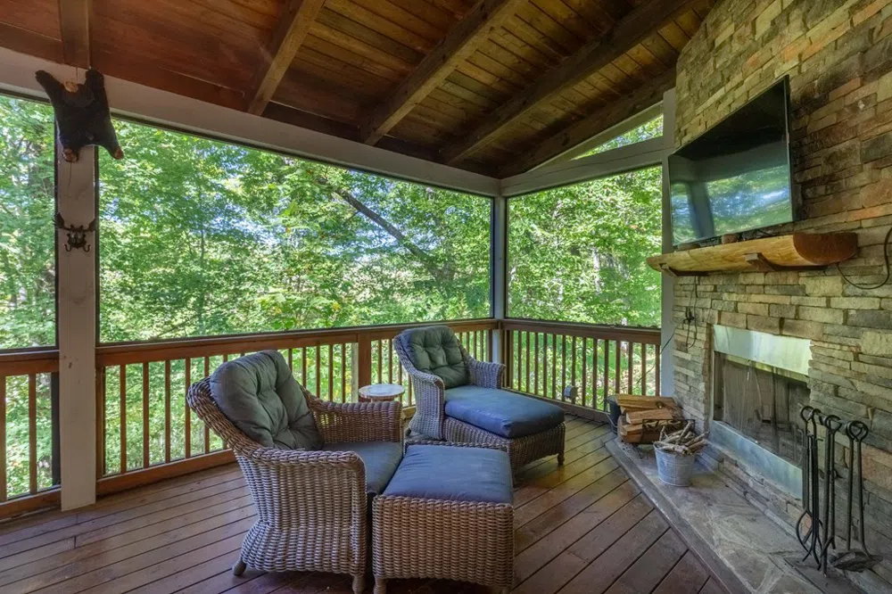 Allspice Ct Tuckasegee, NC 28783