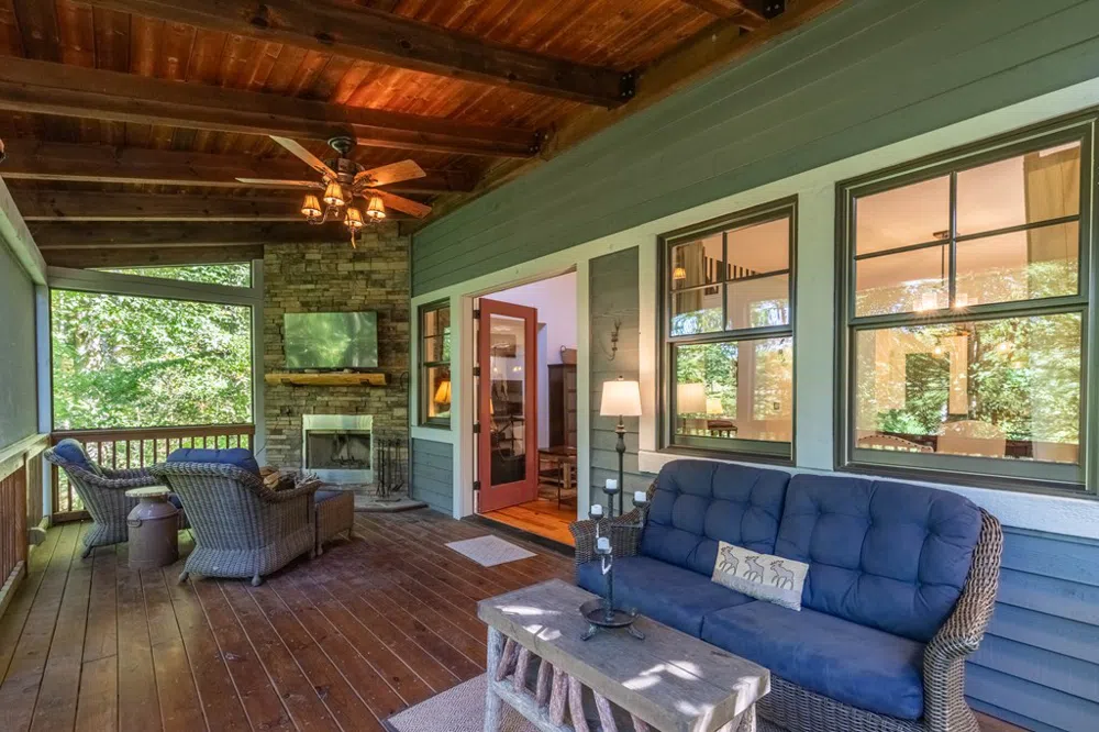 Allspice Ct Tuckasegee, NC 28783