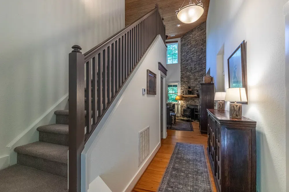 Allspice Ct Tuckasegee, NC 28783