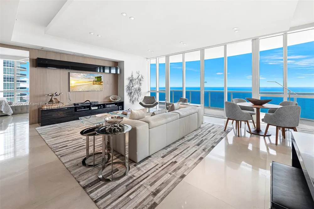 15901 Collins Ave #2801 Sunny Isles Beach, FL 33160