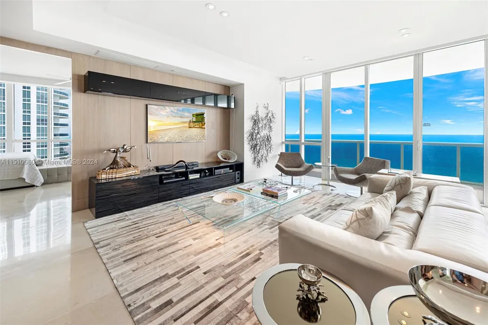 15901 Collins Ave #2801 Sunny Isles Beach, FL 33160