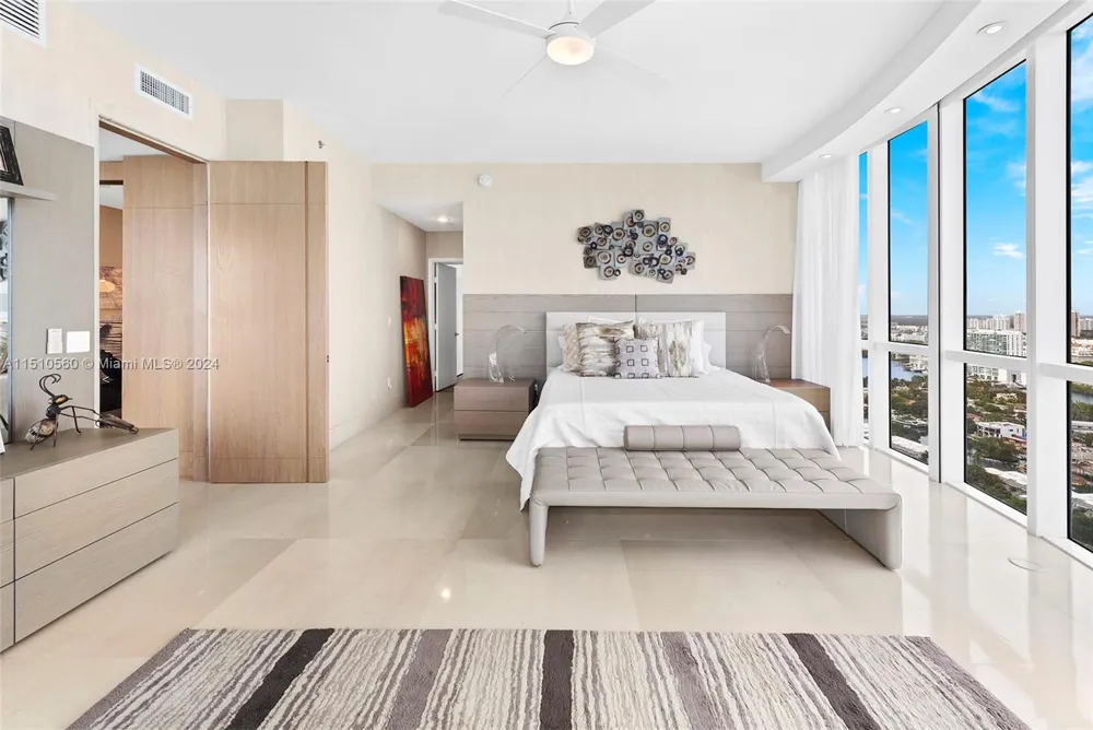 15901 Collins Ave #2801 Sunny Isles Beach, FL 33160