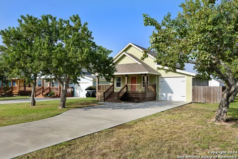 1403 S Young