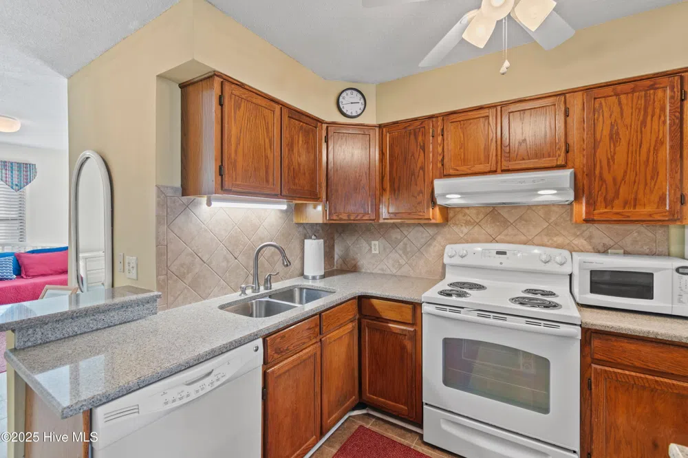 39 Ocean Isle West Boulevard W #H-1 Ocean Isle Beach, NC 28469
