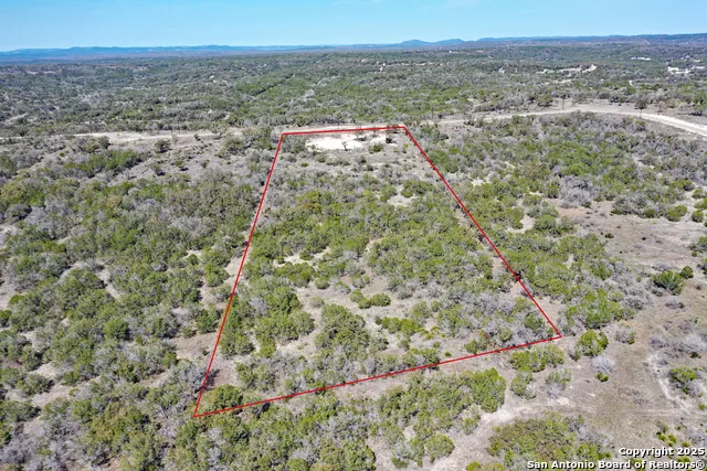 721 Crescent Hondo, TX 78861