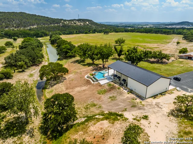 1275 Cypress Creek Kerrville, TX 78003