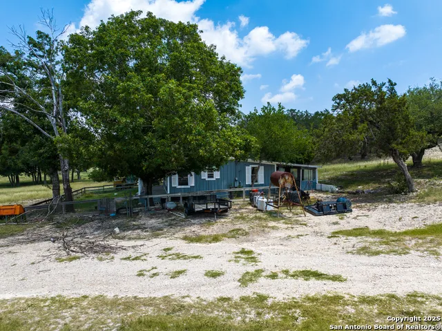 1275 Cypress Creek Kerrville, TX 78003