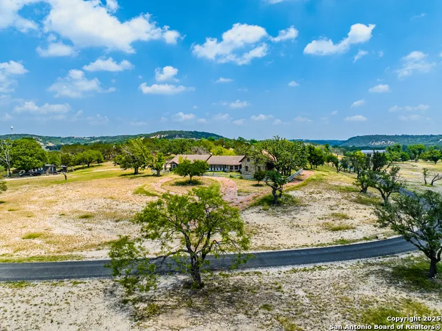1275 Cypress Creek Kerrville, TX 78003