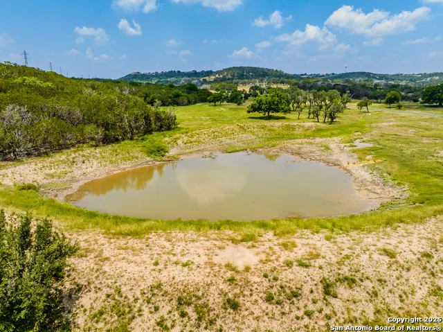1275 Cypress Creek Kerrville, TX 78003