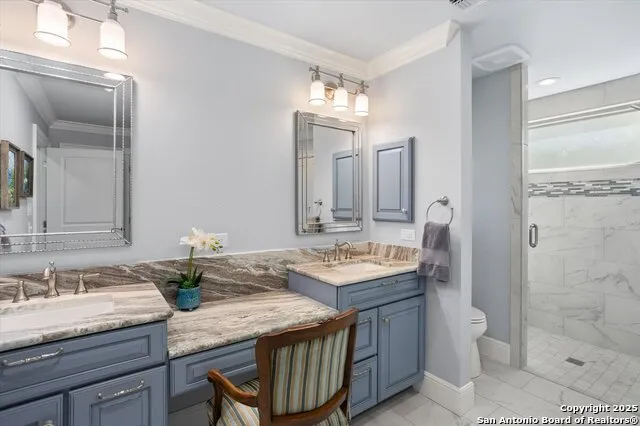 211 Bear Creek Kerrville, TX 78028