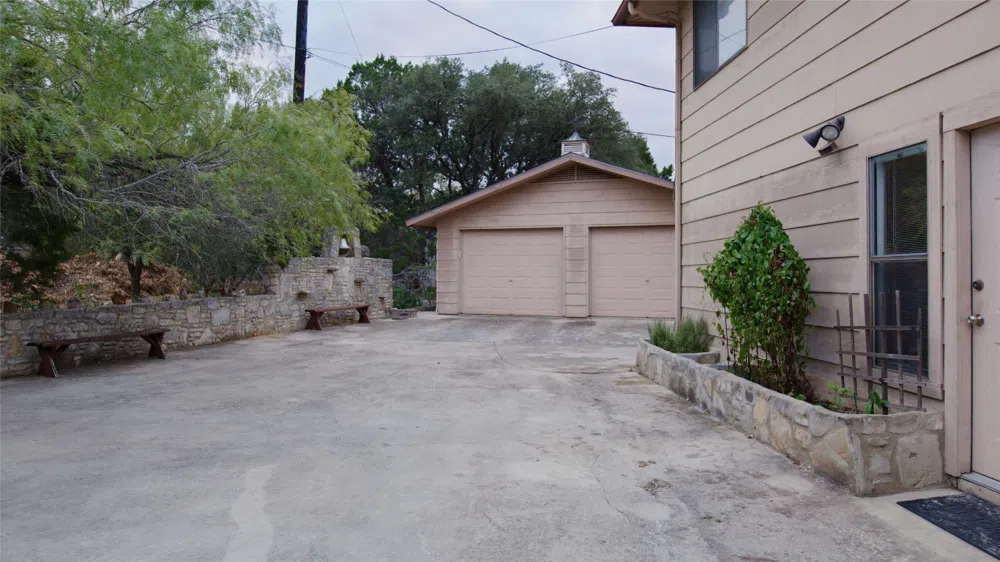 254 Buckhaven Drive Canyon Lake, TX 78133