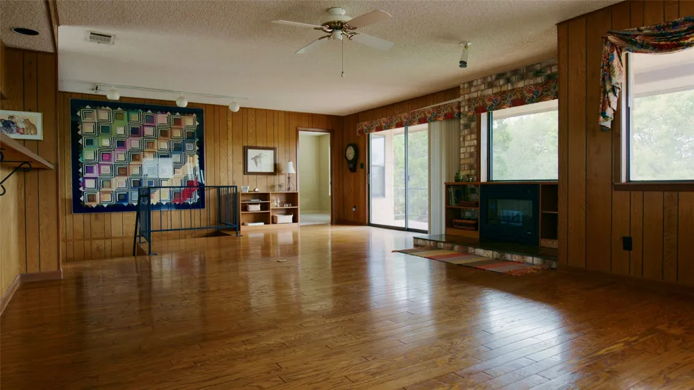 254 Buckhaven Drive Canyon Lake, TX 78133