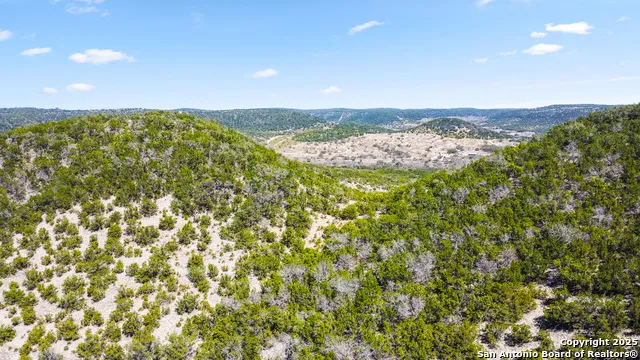 00 Sunrise Ridge Tarpley, TX 78883