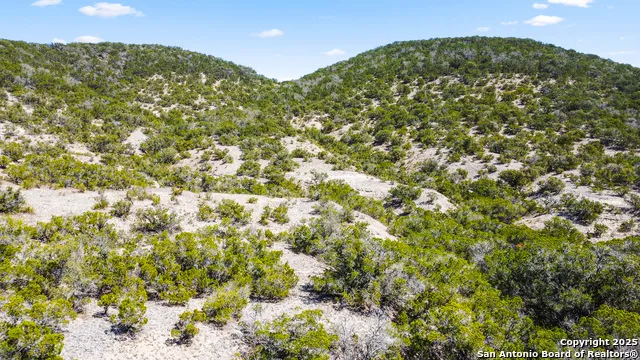 00 Sunrise Ridge Tarpley, TX 78883