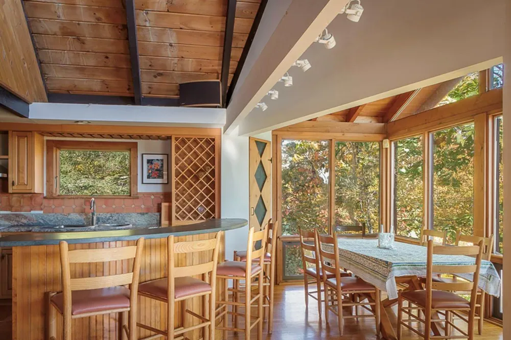 75 Hill 99 Woodstock, NY 12498