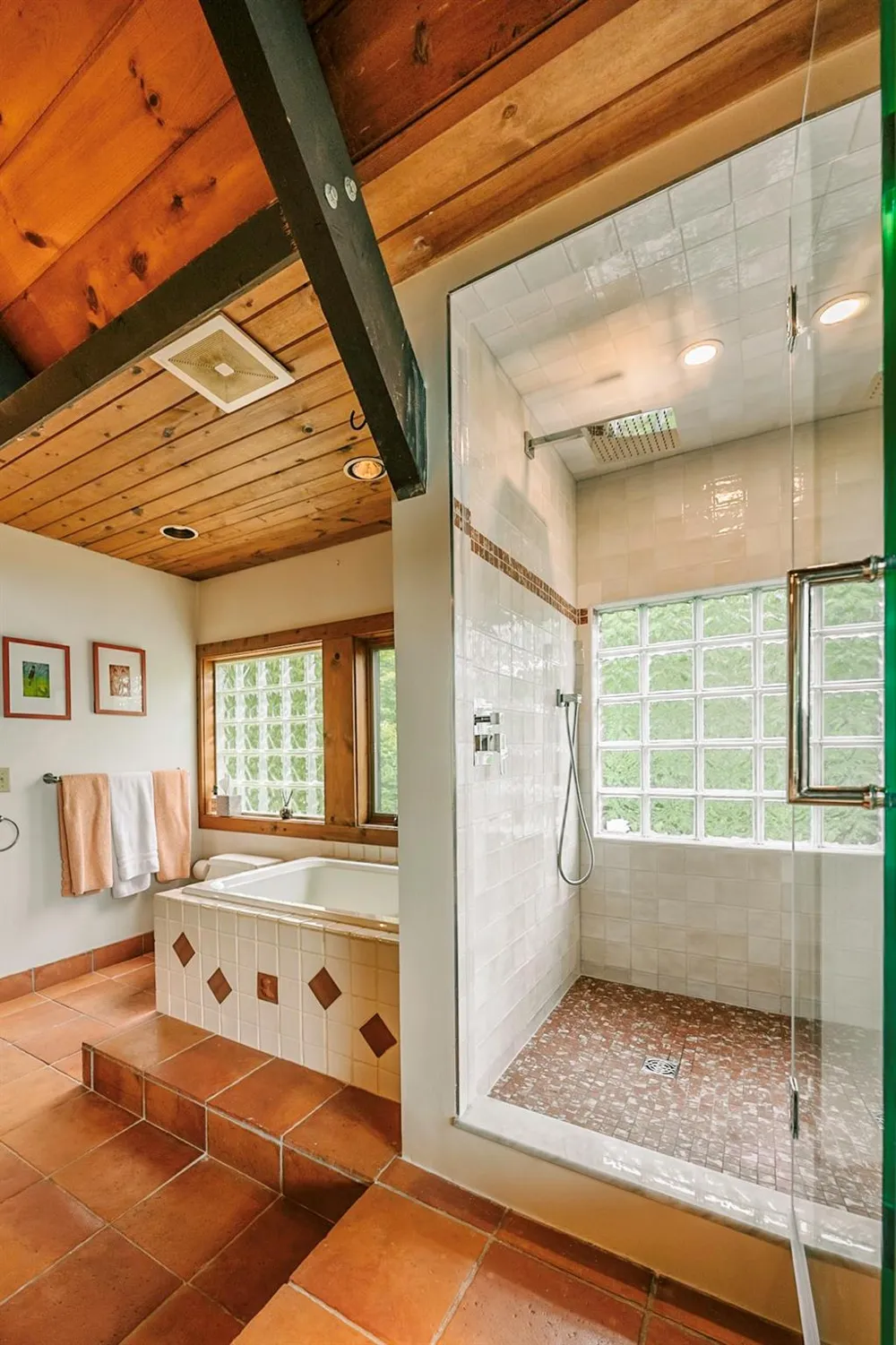 75 Hill 99 Woodstock, NY 12498