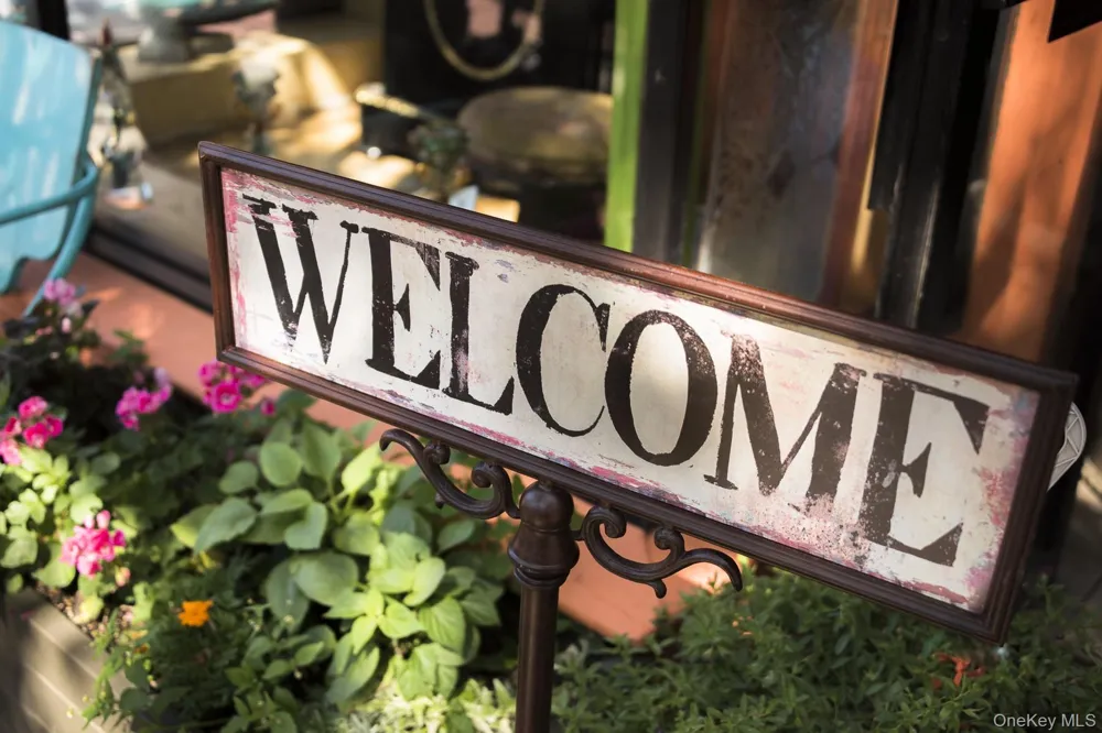 19 Shadyside Avenue Nyack, NY 10960