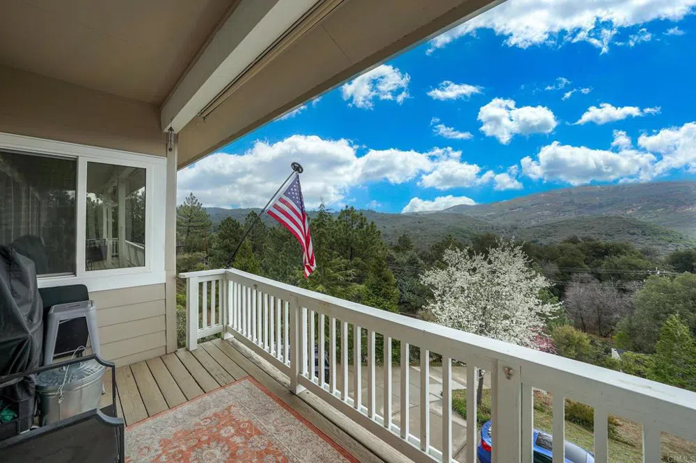 1626 Frisius Drive Julian, CA 92036