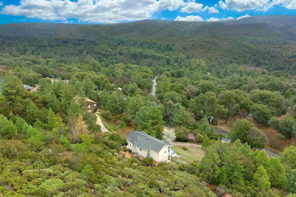 1626 Frisius Drive Julian, CA 92036