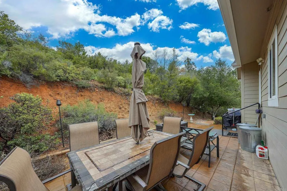 1626 Frisius Drive Julian, CA 92036