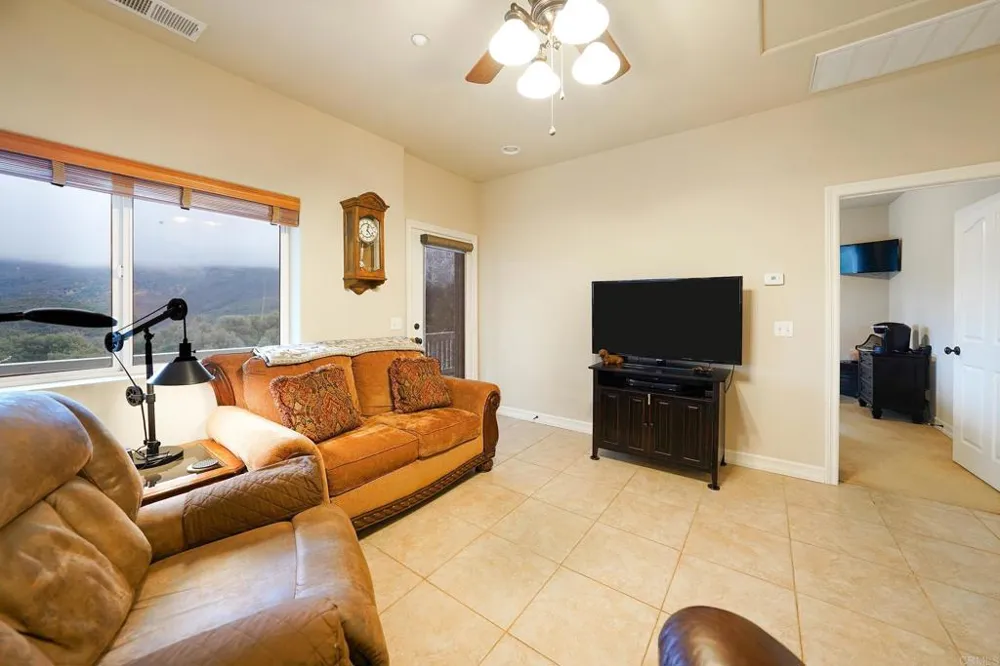 1626 Frisius Drive Julian, CA 92036