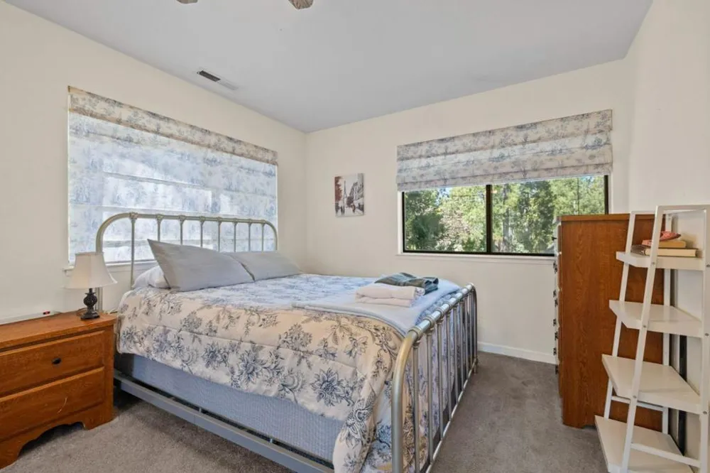19935 Pine Mountain Drive Groveland, CA 95321