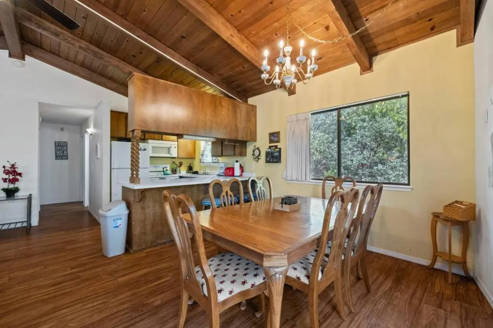 19935 Pine Mountain Drive Groveland, CA 95321