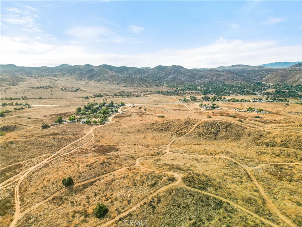 no address Perris, CA 92570