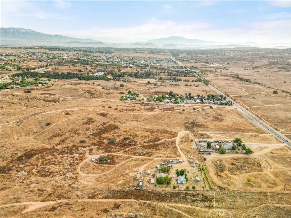 no address Perris, CA 92570