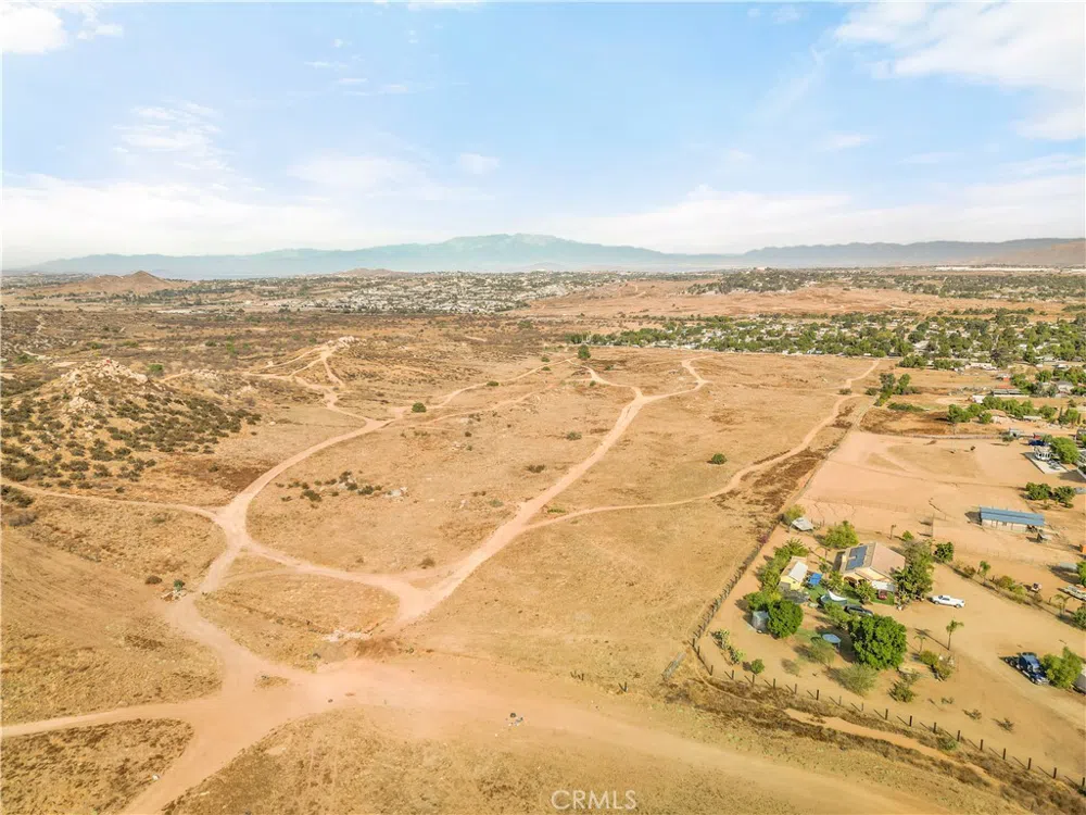 no address Perris, CA 92570