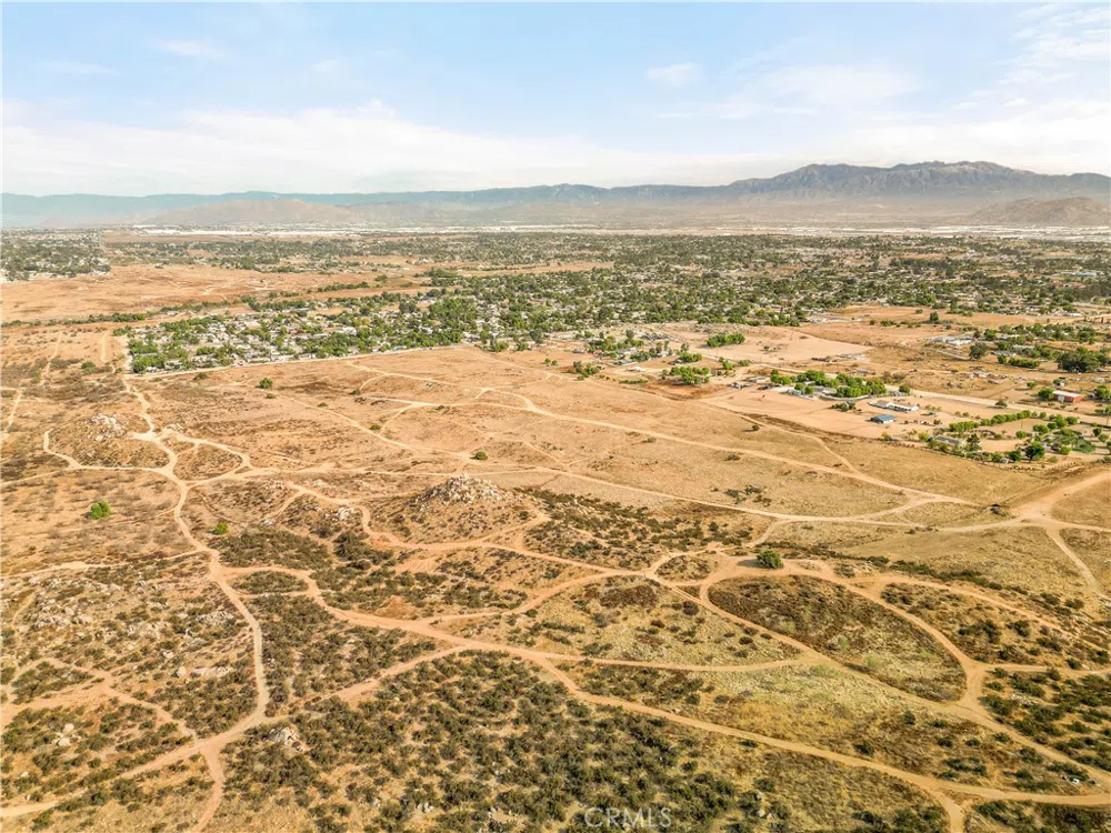 no address Perris, CA 92570