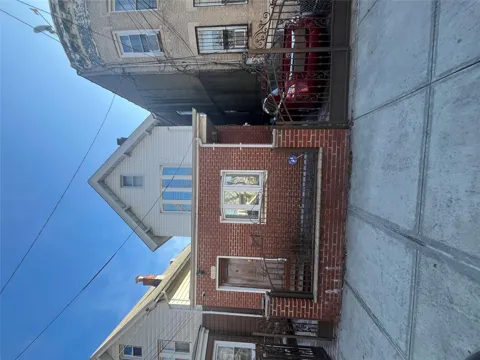 88-07 74 PLACE
