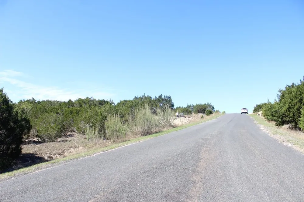 116 Oak Crest Drive Bertram, TX 78605